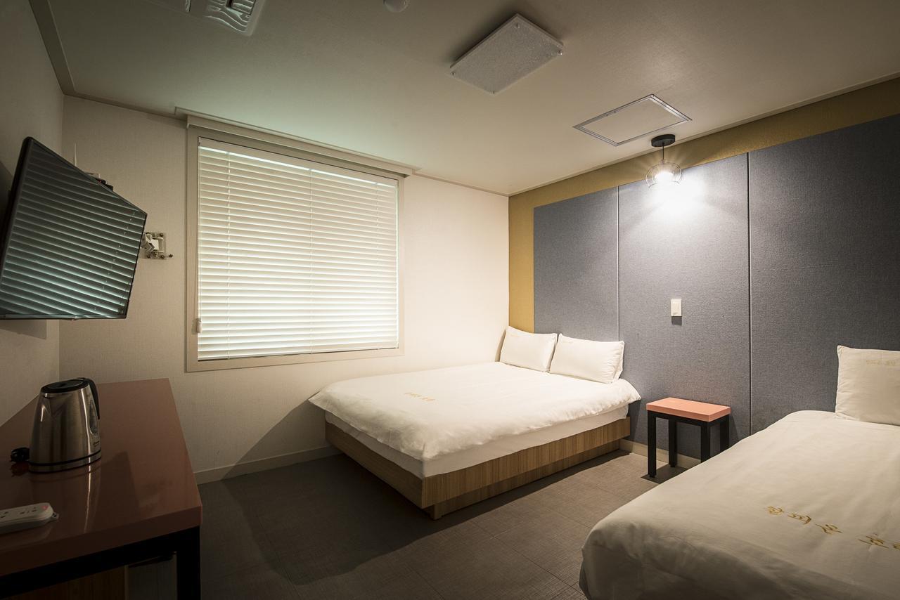 ג'גו Champion Hotel מראה חיצוני תמונה
