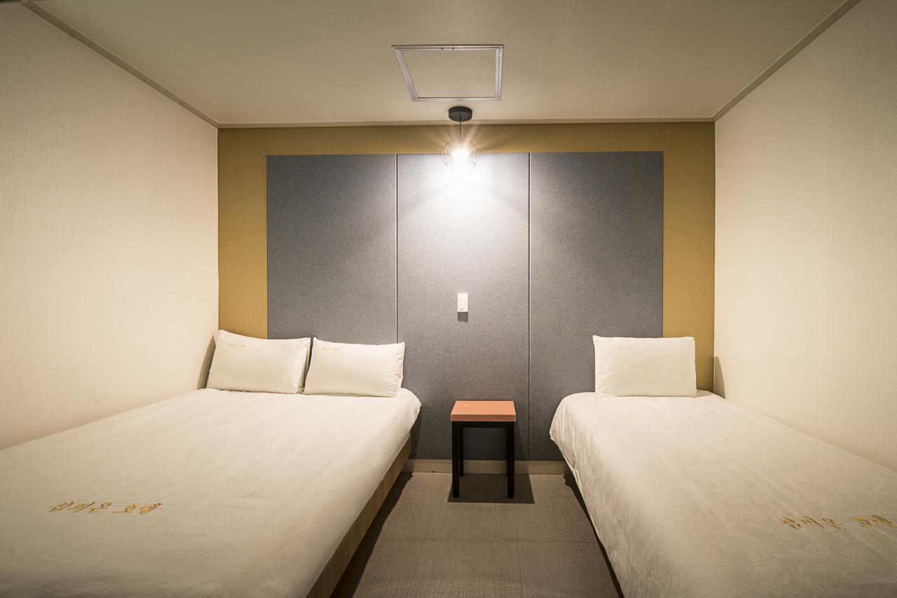 ג'גו Champion Hotel מראה חיצוני תמונה